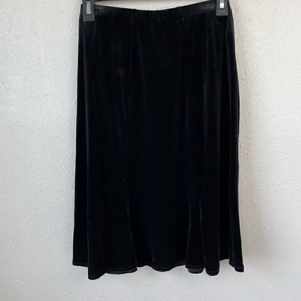 Notations Black Velour Midi Skirt Size PM EUC